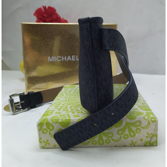 Michael Kors Black Logo Belt Bag Fits Phone With Stripe - NWT $98 - Picture 5 of 16